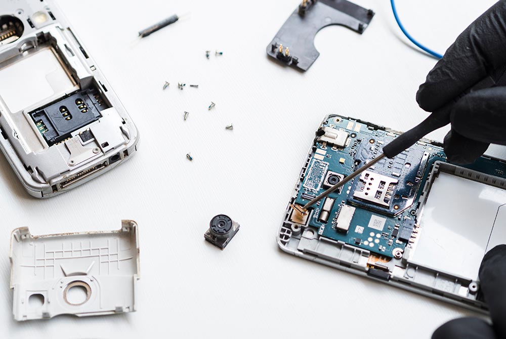 Lợi ích khi sửa chữa điện thoại tại địa chỉ uy tín