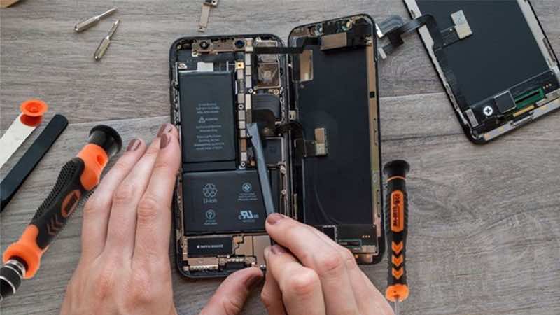 Các tiêu chí "vàng" để chọn cửa hàng sửa chữa điện thoại gần đây nhất uy tín