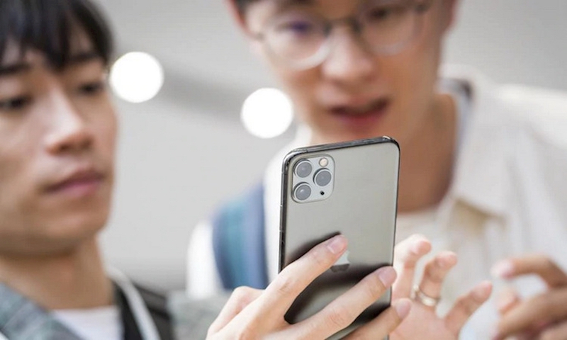 Điện thoại iPhone 11 Pro Max 64GB | Trải nghiệm Face ID