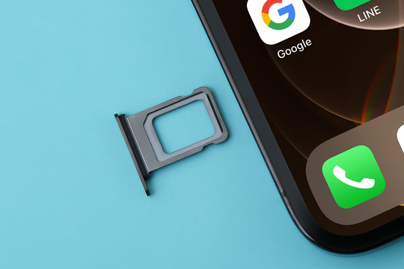 Khay sim | iPhone 12 Pro 128 GB