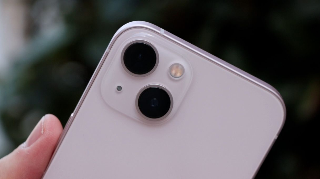 Cụm camera sau với diện mạo mới - iPhone 13 128GB Cụm camera sau với diện mạo mới - iPhone 13 128GB